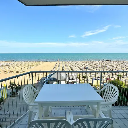 Fronte Mare Cc - Carraro Immobiliare - Family Lido di Jesolo